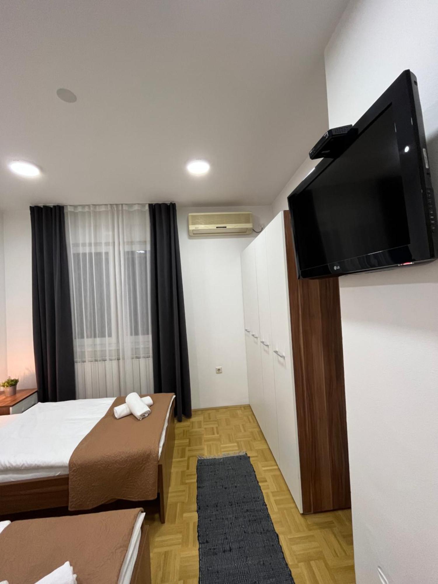 For5 Apartment Dakovo Ngoại thất bức ảnh